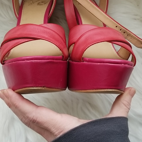 Platform heels - Picture 3 of 6